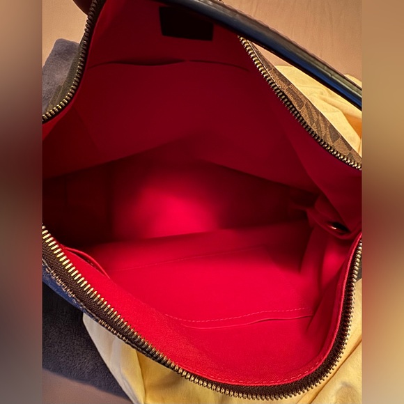 Louis Vuitton Brown Checkered Shoulder Bag - Picture 9 of 13